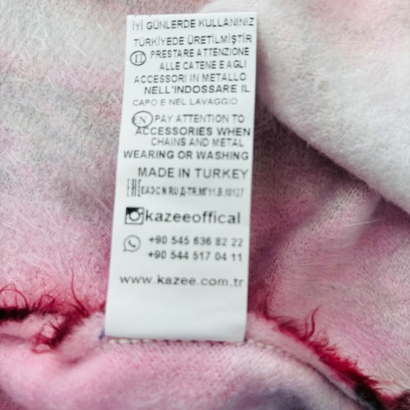 New Fluffy Angora Colourful Sweater NWT - Picture 5 of 7